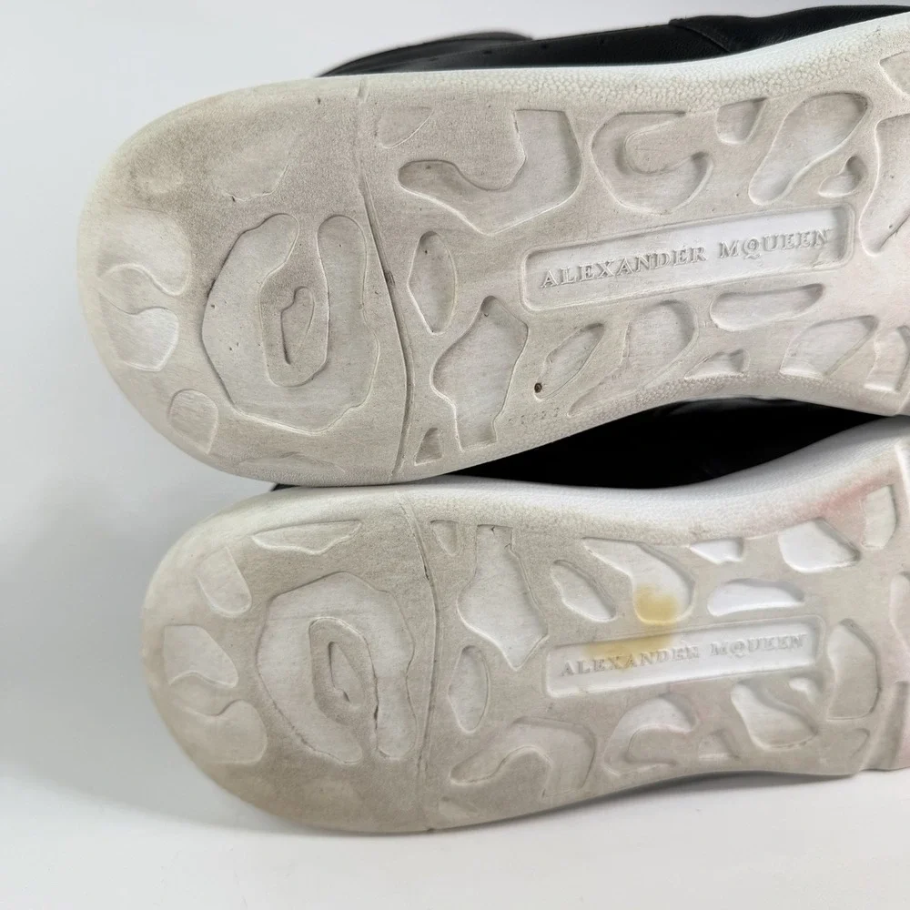 Alexander McQueen good used